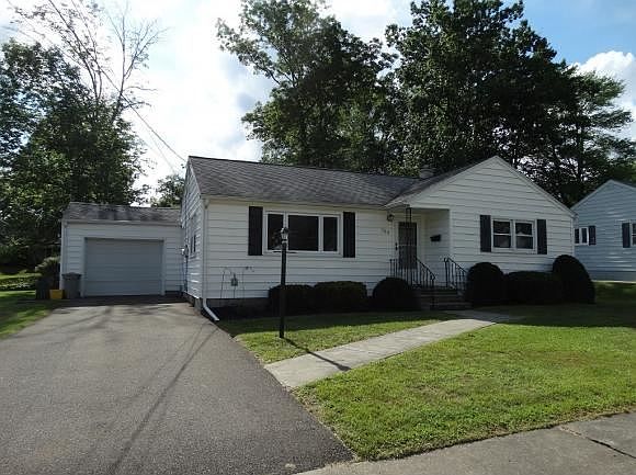 1st image of 709 Byford Blvd