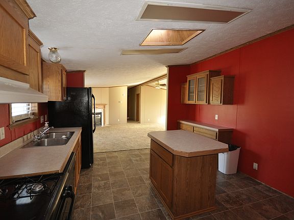 5th image of 8300 N Morley Dr