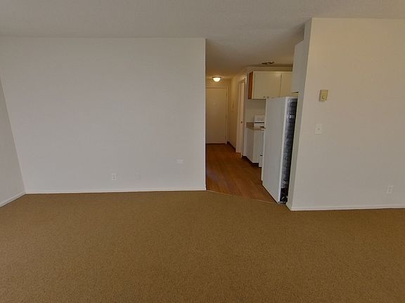 5th image of 945 E 19th Ave APT 13