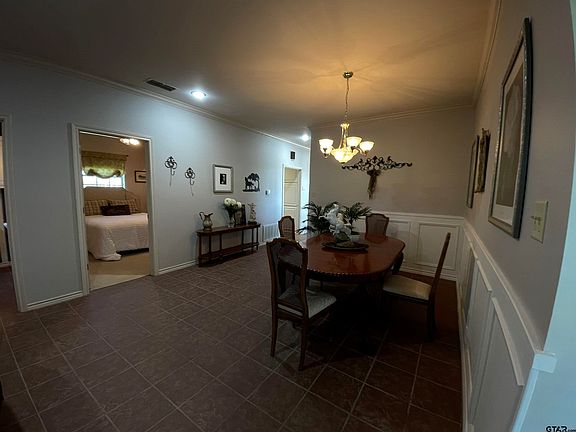 3rd image of 3915 County Road 1405