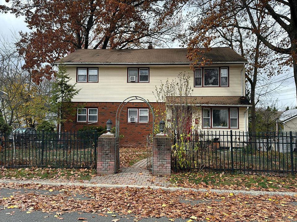 1st image of 38 Van Valkenburgh Ave