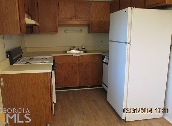 3rd image of 3026 Destin Cir