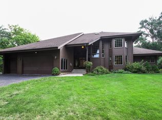 1370 Dunns Ct, Fox Lake, IL 60020