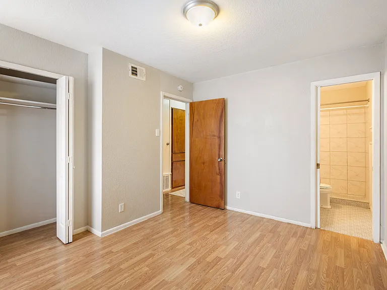 407 Cicero Dr — Photo 10