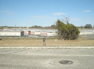 622 Meadow Arbor Ln, Universal City, TX 78148