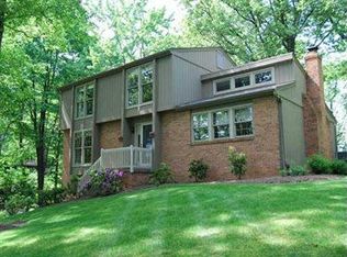 1598 Garvin Rd, Cranberry Twp, PA 16066