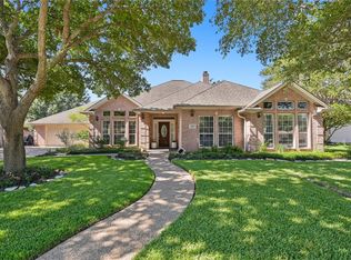 710 Berry Crk, College Station, TX 77845