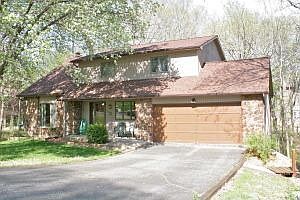 1st image of 408 Woodridge Dr