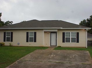 122 Mauldon Ct, Warner Robins, GA 31093