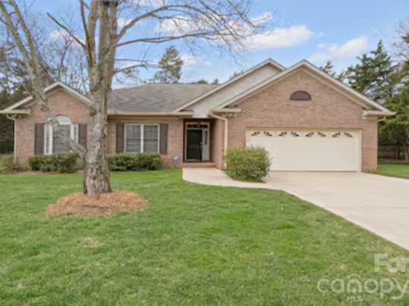 2804 Wingfield Pl