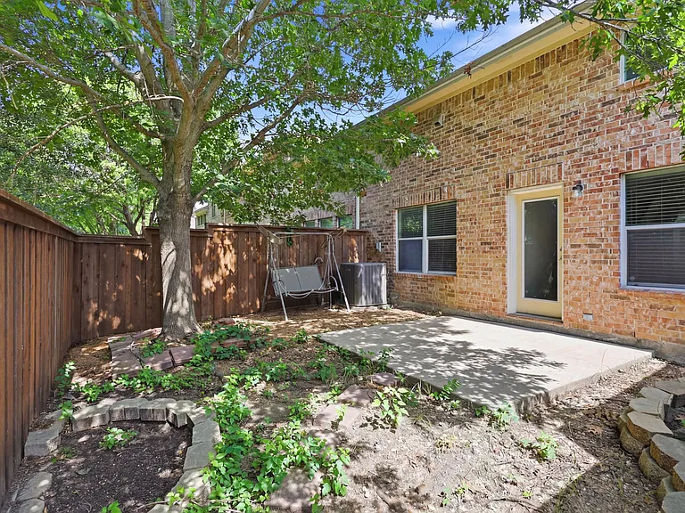 10067 Wake Bridge Dr — Photo 29