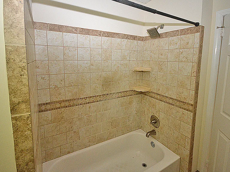 4544 Xavier Dr — Photo 12