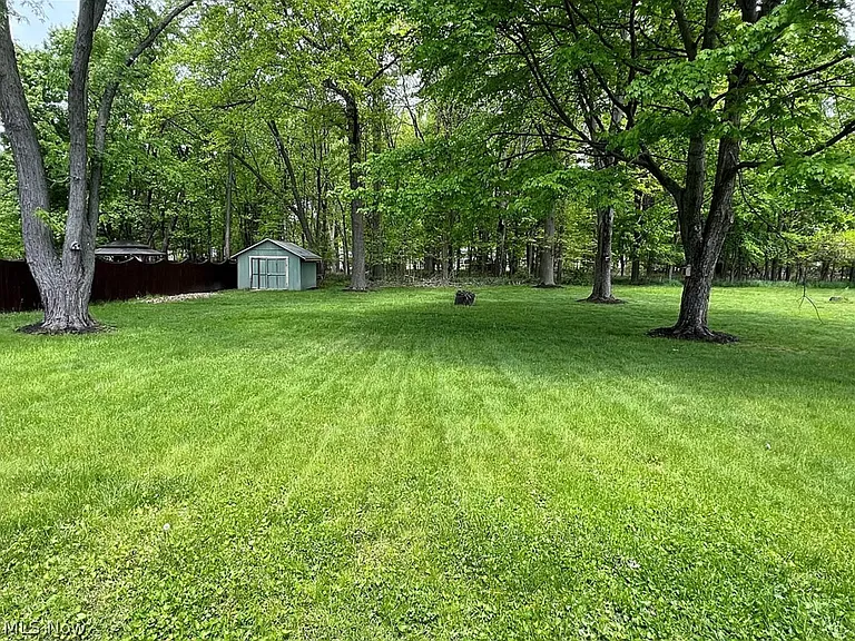 25716 Westwood Rd — Photo 21