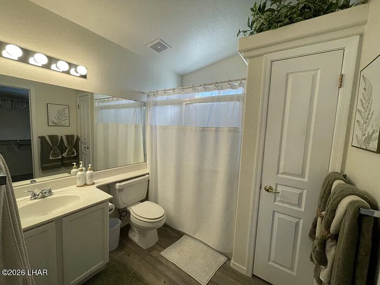 3019 Green Acres Dr — Photo 8
