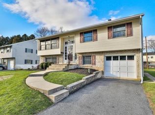 1851 Tacoma St, Allentown, PA 18109