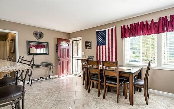 5th image of 2839 Danaha St