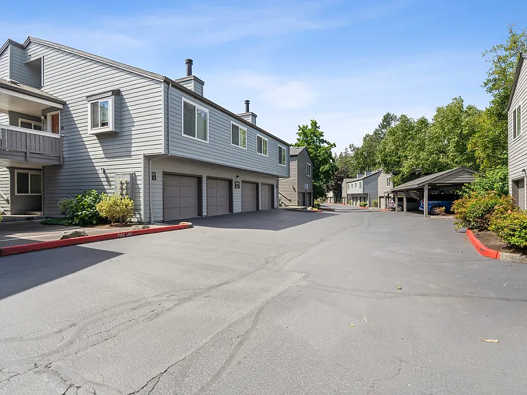 Haven at Golf Creek — Photo 18