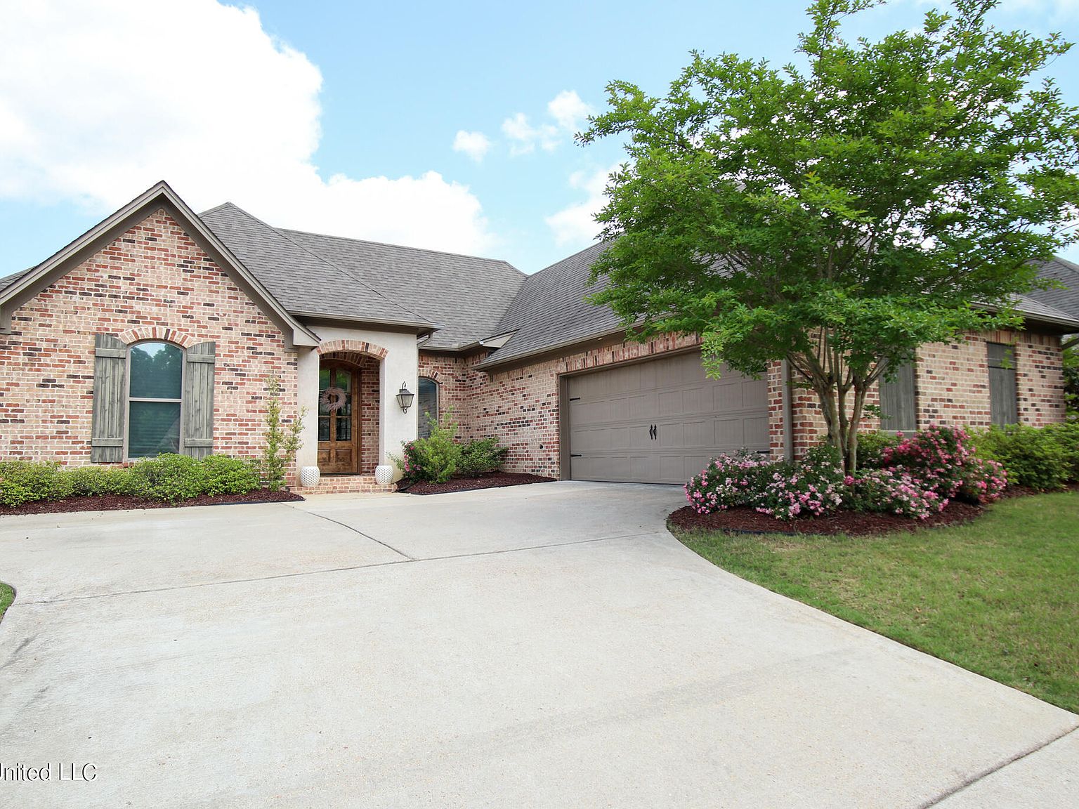 269 Bellamy Ct, Flowood, MS 39232 | Zillow