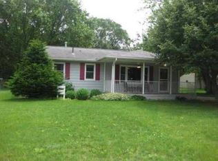 5251 Foulk Rd, Waterloo, IA 50702