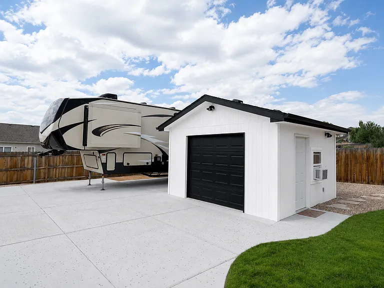 10692 McGahan Dr — Photo 4