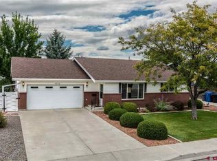 1518 Manchester Dr, Montrose, CO 81401