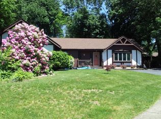 14 Stanley Pl, Budd Lake, NJ 07828