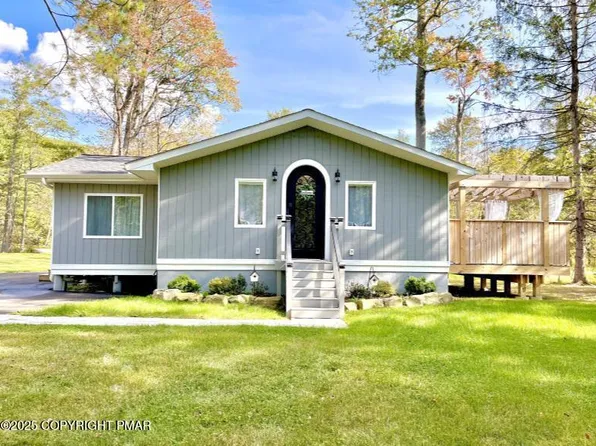 304 Ruger Ln, Tobyhanna, PA 18466