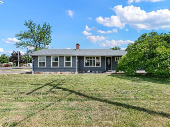 770 W Oregon Ave, Creswell, OR 97426