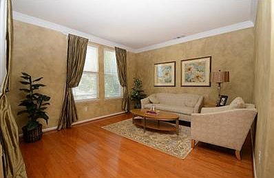 4th image of 5141 Archangel Dr