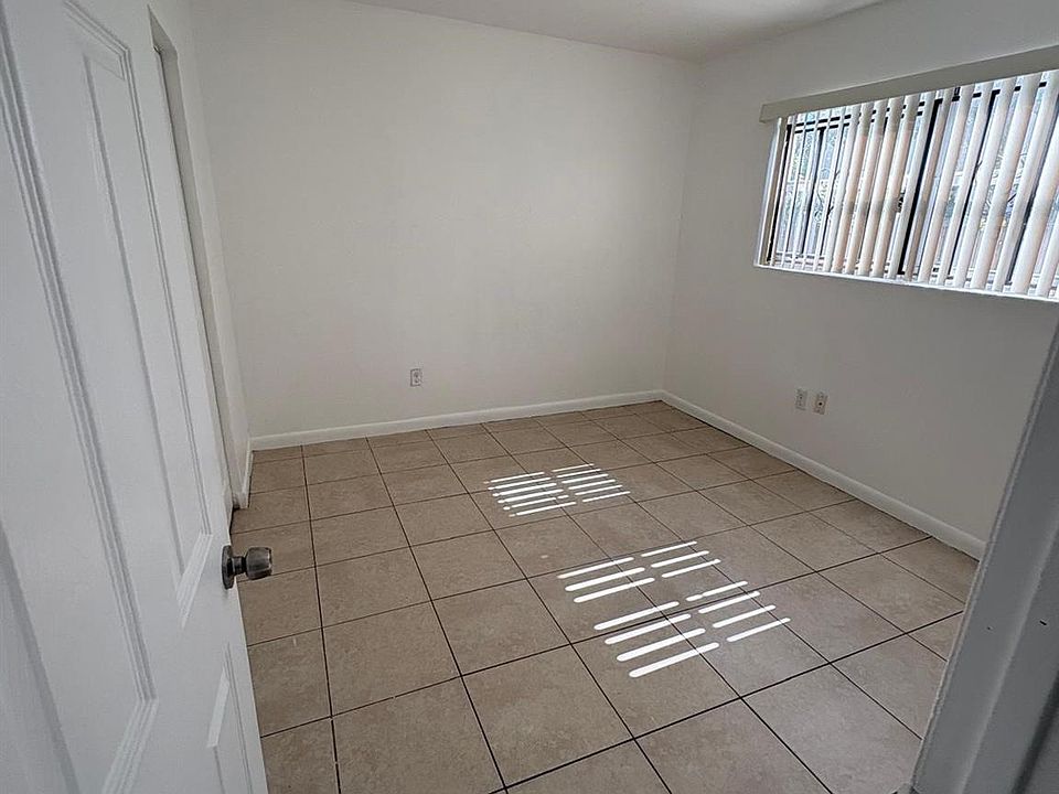 2nd image of 750 NW 56th St #10