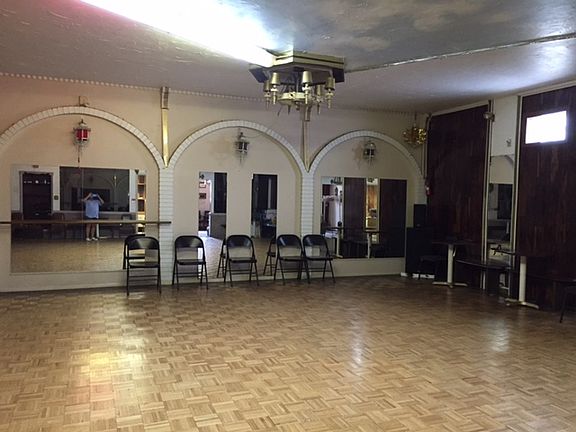 2nd image of 2553 Mosside Blvd