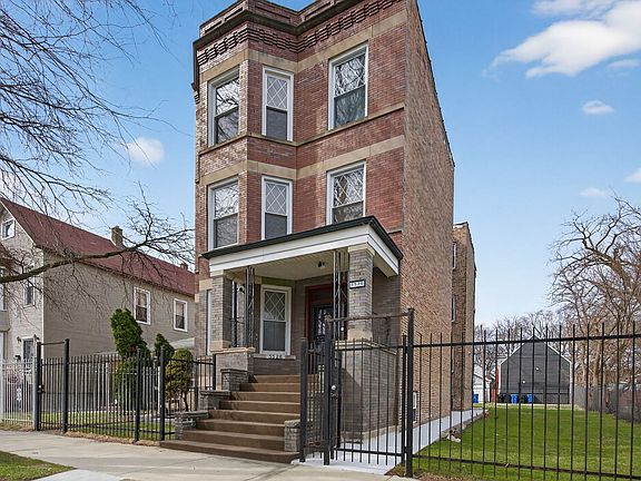 2nd image of 5526 S Aberdeen St
