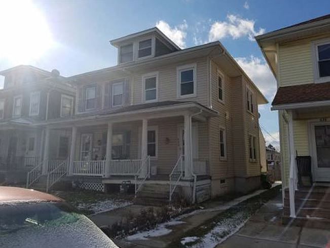 1st image of 640 Dallas St