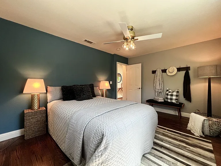 1022 Berry Ln — Photo 30