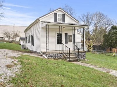 210 W 4th St, Paris, KY, 40361