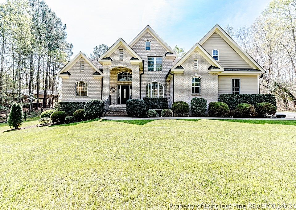 1st image of 172 Canyon Creek Dr