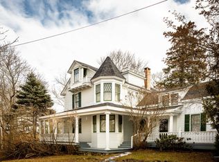 148 Russell Ave, Rockport, ME 04856