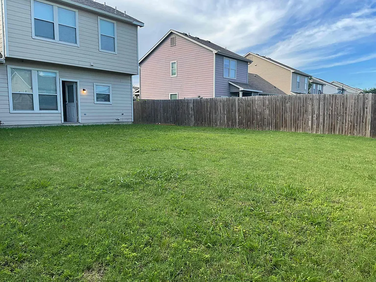 817 Greene Way — Photo 17
