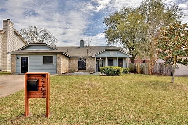 2nd image of 7703 Doncaster Dr