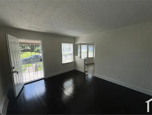 9583 Archdale St — Photo 30