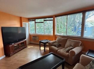 516 Green St #516, Cambridge, MA 02139