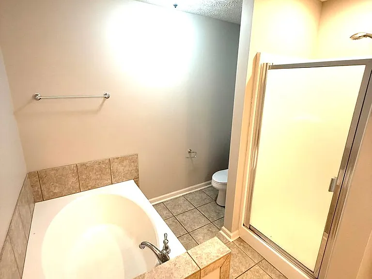 8708 Lindsey Ln — Photo 10