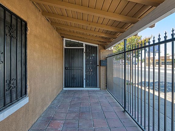 5th image of 332 E Shields Ave
