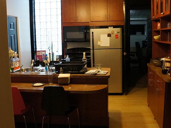 2nd image of 2429 Clifton Ave