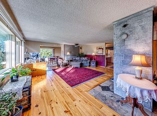 211 Bellway Rd, Sequim, WA 98382