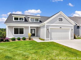 7271 Atwater Dr, Spring Lake, MI 49456