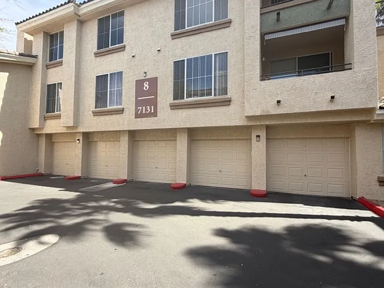 7131 S Durango Dr #304 — Photo 2