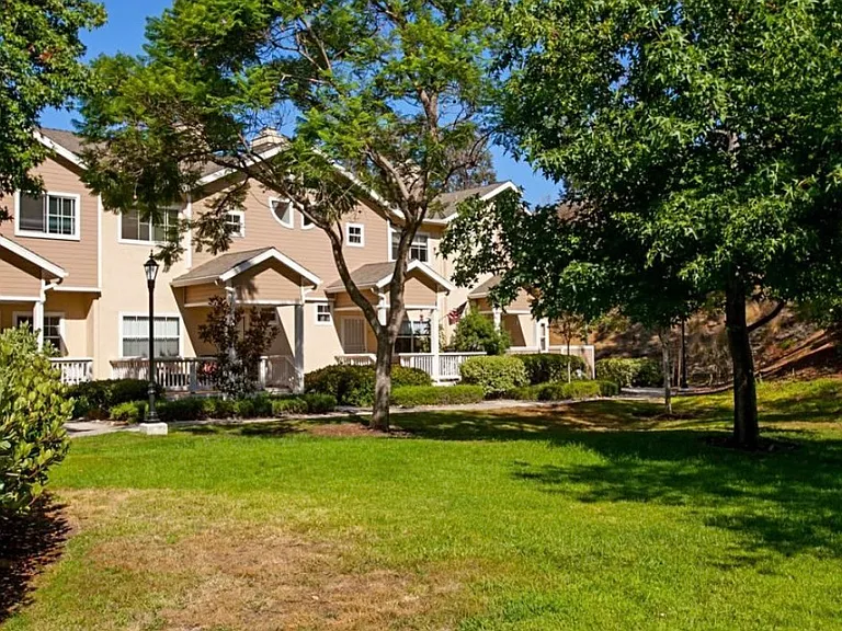 9990 Scripps Vista Way #90 — Photo 2