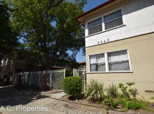 6943 Kester Ave #E, Van Nuys, CA 91405