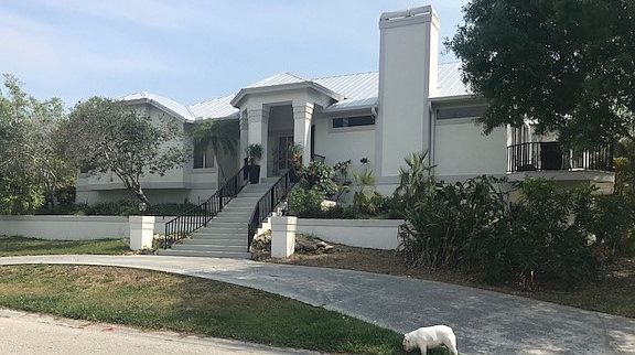 2nd image of 1700 Southwood St